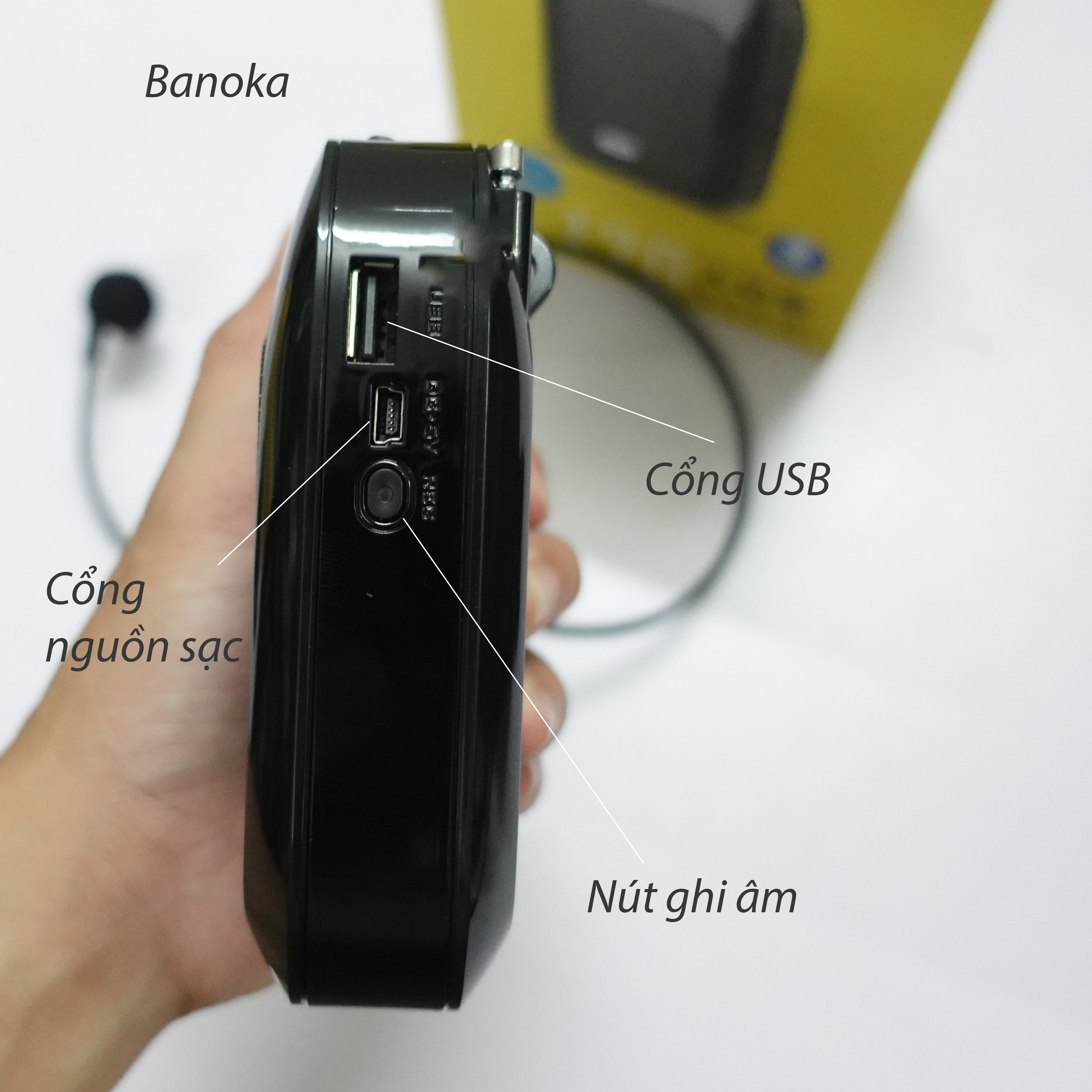https://banoka.vn/máy trợ giảng aporo T20 uhf 04